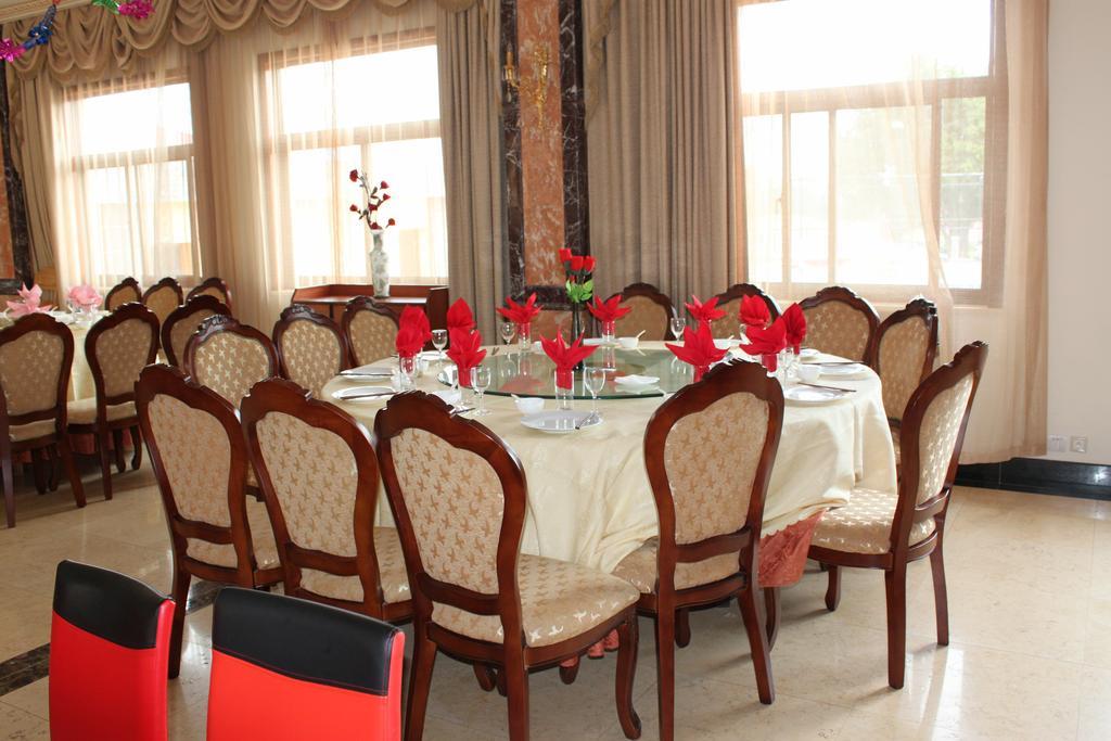 Hotel Paon D'Or Antananarivo Exteriör bild
