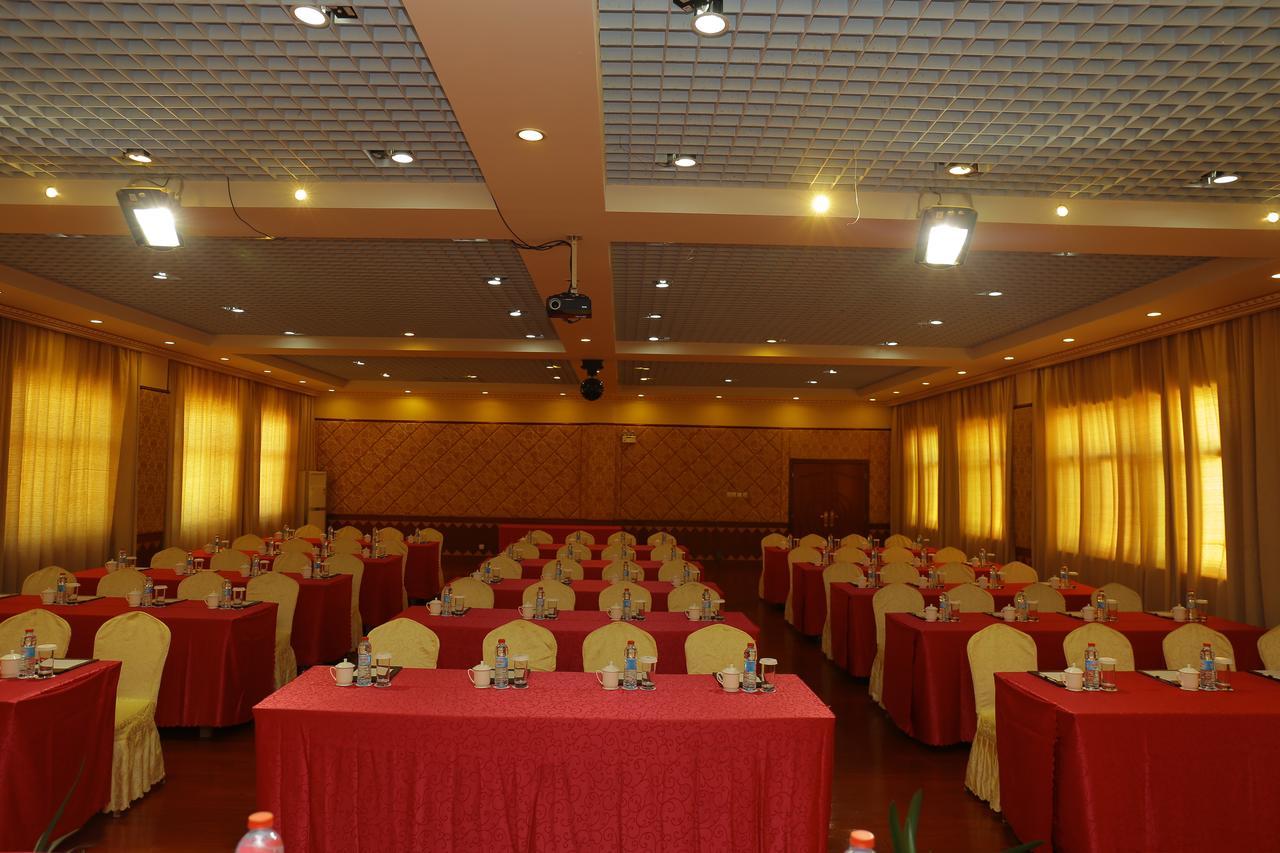 Hotel Paon D'Or Antananarivo Exteriör bild
